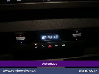 Mercedes-Benz Sprinter 317 CDI 170pk 9G-Tronic Automaat 3500kg Trekhaak L3H2 Euro6 Airco | Camera | Navigatie | Apple Carplay Android Auto, Bijrijdersbank foto 6