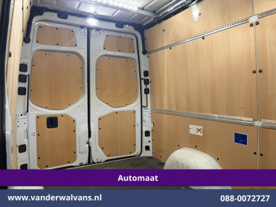 Mercedes-Benz Sprinter 317 CDI 170pk 9G-Tronic Automaat L2H2 2025 model Euro6 Airco | Camera | Navigatie |  Cruisecontrol | LED Chauffeursstoel, Stoelverwarming, Parkeersensoren, Bjrijdersbank foto 17