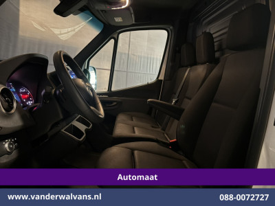 Mercedes-Benz Sprinter 317 CDI 170pk 9G-Tronic Automaat L2H2 2025 model Euro6 Airco | Camera | Navigatie |  Cruisecontrol | LED Chauffeursstoel, Stoelverwarming, Parkeersensoren, Bjrijdersbank foto 19