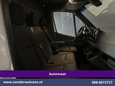 Mercedes-Benz Sprinter 317 CDI 170pk 9G-Tronic Automaat L2H2 Euro6 Airco | Camera | LED | Adaptieve Cruisecontrol Chauffeursstoel, Stoelverwarming, Parkeersensoren, Bijrijdersbank foto 9