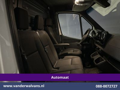 Mercedes-Benz Sprinter 317 CDI 170pk 9G-Tronic Automaat L2H2 Euro6 Airco | Camera | Navigatie | Adaptieve Cruisecontrol | LED Chauffeursstoel, Stoelverwarming, Parkeersensoren, Bijrijdersbank foto 10