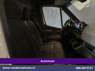 Mercedes-Benz Sprinter 317 CDI 170pk 9G-Tronic Automaat L2H2 Euro6 Airco | Camera | Navigatie | Adaptieve Cruisecontrol | LED Chauffeursstoel, Stoelverwarming, Parkeersensoren, Bijrijdersbank foto 10