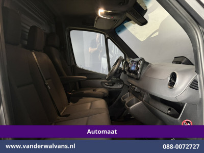 Mercedes-Benz Sprinter 317 CDI 170pk 9G-Tronic Automaat L2H2 Euro6 Airco | Camera | Navigatie | Adaptieve Cruisecontrol | LED Chauffeursstoel, Stoelverwarming, Parkeersensoren, Bijrijdersbank foto 11
