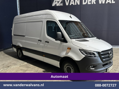 Mercedes-Benz Sprinter 317 CDI 170pk 9G-Tronic Automaat L2H2 Euro6 Airco | Camera | Navigatie | Adaptieve Cruisecontrol | LED Chauffeursstoel, Stoelverwarming, Parkeersensoren, Bijrijdersbank foto 12