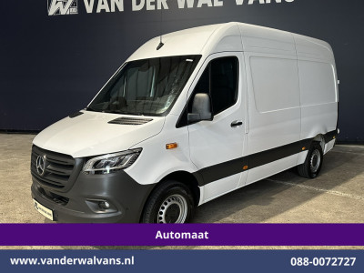 Mercedes-Benz Sprinter 317 CDI 170pk 9G-Tronic Automaat L2H2 Euro6 Airco | Camera | Navigatie | Adaptieve Cruisecontrol | LED Chauffeursstoel, Stoelverwarming, Parkeersensoren, Bijrijdersbank foto 13