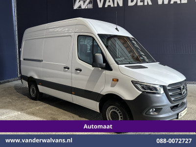 Mercedes-Benz Sprinter 317 CDI 170pk 9G-Tronic Automaat L2H2 Euro6 Airco | Camera | Navigatie | Adaptieve Cruisecontrol | LED Chauffeursstoel, Stoelverwarming, Parkeersensoren, Bijrijdersbank foto 13