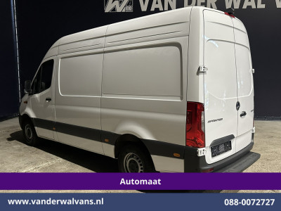 Mercedes-Benz Sprinter 317 CDI 170pk 9G-Tronic Automaat L2H2 Euro6 Airco | Camera | Navigatie | Adaptieve Cruisecontrol | LED Chauffeursstoel, Stoelverwarming, Parkeersensoren, Bijrijdersbank foto 14