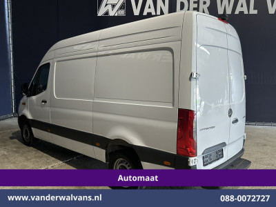 Mercedes-Benz Sprinter 317 CDI 170pk 9G-Tronic Automaat L2H2 Euro6 Airco | Camera | Navigatie | Adaptieve Cruisecontrol | LED Chauffeursstoel, Stoelverwarming, Parkeersensoren, Bijrijdersbank foto 14