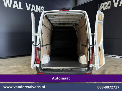Mercedes-Benz Sprinter 317 CDI 170pk 9G-Tronic Automaat L2H2 Euro6 Airco | Camera | Navigatie | Adaptieve Cruisecontrol | LED Chauffeursstoel, Stoelverwarming, Parkeersensoren, Bijrijdersbank foto 16