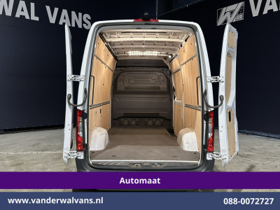 Mercedes-Benz Sprinter 317 CDI 170pk 9G-Tronic Automaat L2H2 Euro6 Airco | Camera | Navigatie | Adaptieve Cruisecontrol | LED Chauffeursstoel, Stoelverwarming, Parkeersensoren, Bijrijdersbank foto 16