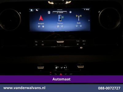 Mercedes-Benz Sprinter 317 CDI 170pk 9G-Tronic Automaat L2H2 Euro6 Airco | Camera | Navigatie | Adaptieve Cruisecontrol | LED Chauffeursstoel, Stoelverwarming, Parkeersensoren, Bijrijdersbank foto 19