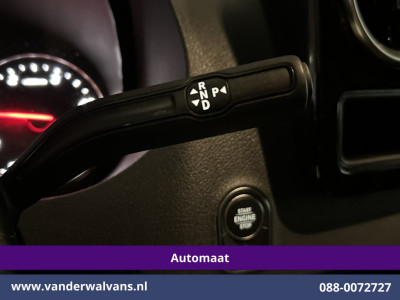 Mercedes-Benz Sprinter 317 CDI 170pk 9G-Tronic Automaat L2H2 Euro6 Airco | Camera | Navigatie | Adaptieve Cruisecontrol | LED Chauffeursstoel, Stoelverwarming, Parkeersensoren, Bijrijdersbank foto 2