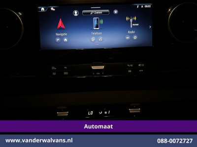 Mercedes-Benz Sprinter 317 CDI 170pk 9G-Tronic Automaat L2H2 Euro6 Airco | Camera | Navigatie | Adaptieve Cruisecontrol | LED Chauffeursstoel, Stoelverwarming, Parkeersensoren, Bijrijdersbank foto 20