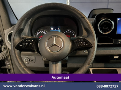 Mercedes-Benz Sprinter 317 CDI 170pk 9G-Tronic Automaat L2H2 Euro6 Airco | Camera | Navigatie | Adaptieve Cruisecontrol | LED Chauffeursstoel, Stoelverwarming, Parkeersensoren, Bijrijdersbank foto 6