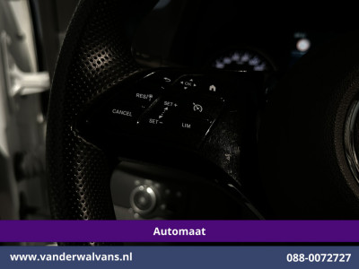 Mercedes-Benz Sprinter 317 CDI 170pk 9G-Tronic Automaat L2H2 Euro6 Airco | Camera | Navigatie | Adaptieve Cruisecontrol | LED Chauffeursstoel, Stoelverwarming, Parkeersensoren, Bijrijdersbank foto 7