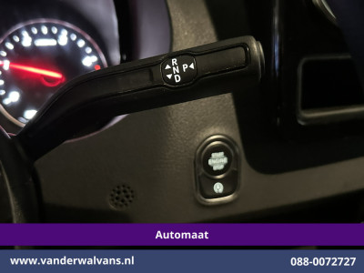 Mercedes-Benz Sprinter 317 CDI 170pk 9G-Tronic Automaat L2H2 Euro6 Airco | Camera | Navigatie | Cruisecontrol Chauffeursstoel, Stoelverwarming, 270 Graden Achterdeuren,  Bijrijdersbank foto 2