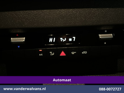 Mercedes-Benz Sprinter 317 CDI 170pk 9G-Tronic Automaat L2H2 Euro6 Airco | Camera | Navigatie | Cruisecontrol Chauffeursstoel, Stoelverwarming, Bijrijdersbank foto 10