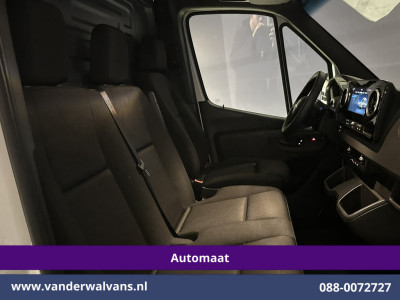 Mercedes-Benz Sprinter 317 CDI 170pk 9G-Tronic Automaat L2H2 Euro6 Airco | Camera | Navigatie | Cruisecontrol | LED Chauffeursstoel, Stoelverwarming, Parkeersensoren, Bijrijdersbank foto 11