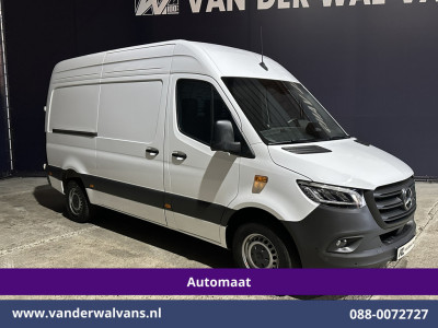 Mercedes-Benz Sprinter 317 CDI 170pk 9G-Tronic Automaat L2H2 Euro6 Airco | Camera | Navigatie | Cruisecontrol | LED Chauffeursstoel, Stoelverwarming, Parkeersensoren, Bijrijdersbank foto 13