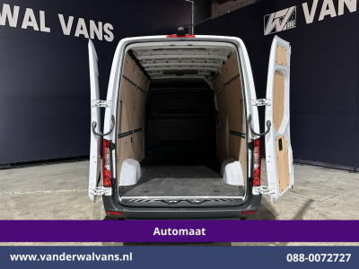 Mercedes-Benz Sprinter 317 CDI 170pk 9G-Tronic Automaat L2H2 Euro6 Airco | Camera | Navigatie | Cruisecontrol | LED Chauffeursstoel, Stoelverwarming, Parkeersensoren, Bijrijdersbank foto 16
