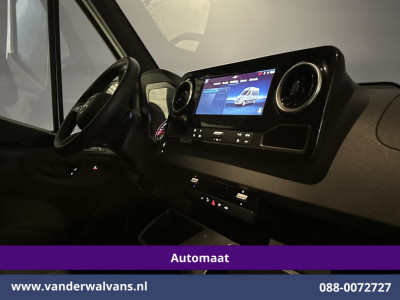 Mercedes-Benz Sprinter 317 CDI 170pk 9G-Tronic Automaat L2H2 Euro6 Airco | Camera | Navigatie | Cruisecontrol | LED Chauffeursstoel, Stoelverwarming, Parkeersensoren, Bijrijdersbank foto 18