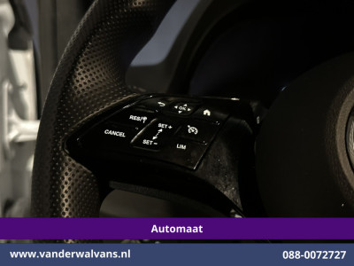 Mercedes-Benz Sprinter 317 CDI 170pk 9G-Tronic Automaat L2H2 Euro6 Airco | Camera | Navigatie | Cruisecontrol | LED Chauffeursstoel, Stoelverwarming, Parkeersensoren, Bijrijdersbank foto 6