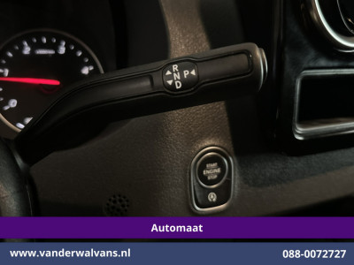 Mercedes-Benz Sprinter 317 CDI 170pk 9G-Tronic Automaat L2H2 Euro6 Airco | Camera | Navigatie | Cruisecontrol | Stoelverwarming Chauffeursstoel, Bijrijdersbank foto 2
