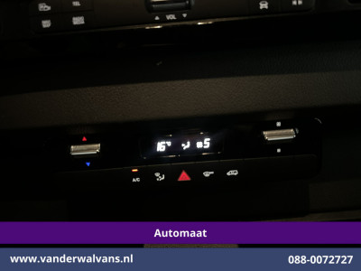 Mercedes-Benz Sprinter 317 CDI 170pk 9G-Tronic Automaat L2H2 Euro6 Airco | Camera | Navigatie | LED | Chauffeursstoel Cruisecontrol, Stoelverwarming, Parkeersensoren, Bijrijdersbank foto 10