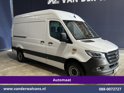 Mercedes-Benz Sprinter 317 CDI 170pk 9G-Tronic Automaat L2H2 Euro6 Airco | Camera | Navigatie | LED | Chauffeursstoel Cruisecontrol, Stoelverwarming, Parkeersensoren, Bijrijdersbank foto 13