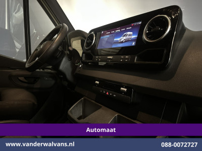 Mercedes-Benz Sprinter 317 CDI 170pk 9G-Tronic Automaat L2H2 Euro6 Airco | Camera | Navigatie | LED | Chauffeursstoel Cruisecontrol, Stoelverwarming, Parkeersensoren, Bijrijdersbank foto 19