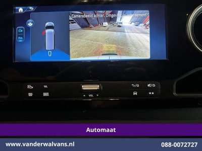 Mercedes-Benz Sprinter 317 CDI 170pk 9G-Tronic Automaat L2H2 Euro6 Airco | Camera | Navigatie | LED | Chauffeursstoel Cruisecontrol, Stoelverwarming, Parkeersensoren, Bijrijdersbank foto 3
