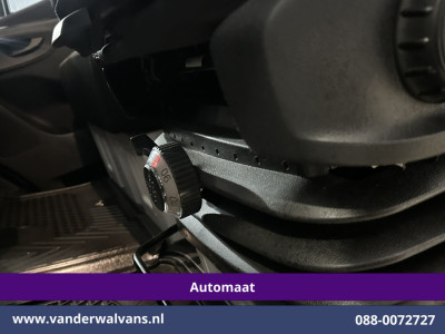 Mercedes-Benz Sprinter 317 CDI 170pk 9G-Tronic Automaat L2H2 Euro6 Airco | Camera | Navigatie | LED | Chauffeursstoel Cruisecontrol, Stoelverwarming, Parkeersensoren, Bijrijdersbank foto 8