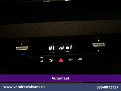 Mercedes-Benz Sprinter 317 CDI 170pk 9G-Tronic Automaat L2H2 Euro6 Airco | Camera | Navigatie | LED | Cruisecontrol | Stoelverwarming Chauffeursstoel, Parkeersensoren, Bijrijdersbank foto 10