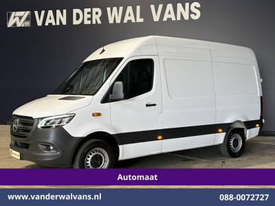 Mercedes-Benz Sprinter 317 CDI 170pk 9G-Tronic Automaat L2H2 Euro6 Airco | Camera | Navigatie | LED | Cruisecontrol | Stoelverwarming Chauffeursstoel, Parkeersensoren, Bijrijdersbank foto 12