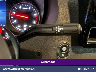 Mercedes-Benz Sprinter 317 CDI 170pk 9G-Tronic Automaat L2H2 Euro6 Airco | Camera | Navigatie | LED | Cruisecontrol | Stoelverwarming Chauffeursstoel, Parkeersensoren, Bijrijdersbank foto 2