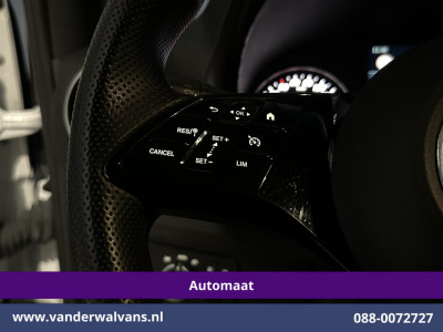 Mercedes-Benz Sprinter 317 CDI 170pk 9G-Tronic Automaat L2H2 Euro6 Airco | Camera | Navigatie | LED | Cruisecontrol | Stoelverwarming Chauffeursstoel, Parkeersensoren, Bijrijdersbank foto 7