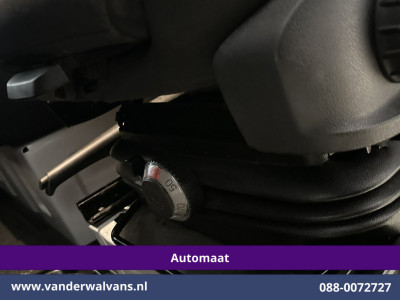 Mercedes-Benz Sprinter 317 CDI 170pk 9G-Tronic Automaat L2H2 Euro6 Airco | Camera | Navigatie | LED | Cruisecontrol | Stoelverwarming Chauffeursstoel, Parkeersensoren, Bijrijdersbank foto 9