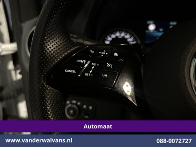 Mercedes-Benz Sprinter 317 CDI 170pk 9G-Tronic Automaat L2H2 Euro6 Airco | Camera | Navigatie | LED | Cruisecontrol Stoelverwarming, Parkeersensoren, Bijrijdersbank foto 7