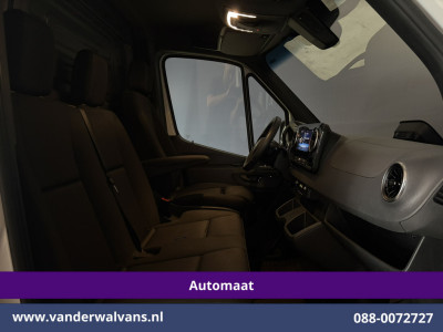 Mercedes-Benz Sprinter 317 CDI 170pk 9G-Tronic Automaat L2H2 Facelift Euro6 Airco | Camera | XXL Navigatie | Cruisecontrol | LED Chauffeursstoel, Parkeersensoren, Stoelverwarming, Bijrijdersbank foto 11