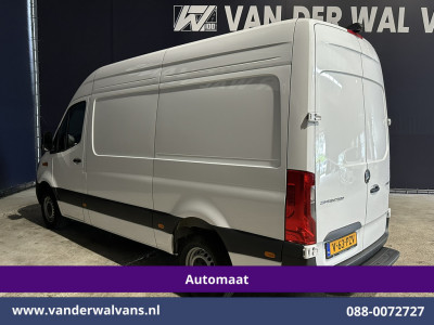 Mercedes-Benz Sprinter 317 CDI 170pk 9G-Tronic Automaat L2H2 Facelift Euro6 Airco | Camera | XXL Navigatie | Cruisecontrol | LED Chauffeursstoel, Parkeersensoren, Stoelverwarming, Bijrijdersbank foto 14