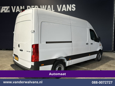Mercedes-Benz Sprinter 317 CDI 170pk 9G-Tronic Automaat L2H2 Facelift Euro6 Airco | Camera | XXL Navigatie | Cruisecontrol | LED Chauffeursstoel, Parkeersensoren, Stoelverwarming, Bijrijdersbank foto 15
