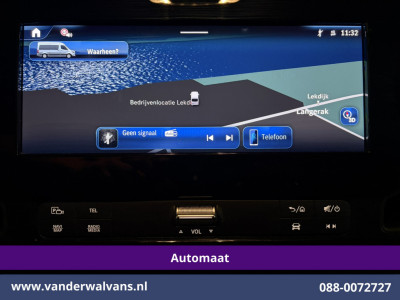 Mercedes-Benz Sprinter 317 CDI 170pk 9G-Tronic Automaat L2H2 Facelift Euro6 Airco | Camera | XXL Navigatie | Cruisecontrol | LED Chauffeursstoel, Parkeersensoren, Stoelverwarming, Bijrijdersbank foto 4