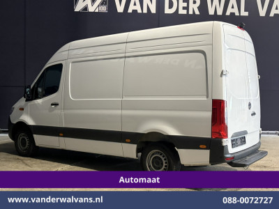 Mercedes-Benz Sprinter 317 CDI 170pk 9G-Tronic Automaat XL MBUX L2H2 Euro6 Airco | Camera | Navigatie | Cruisecontrol | LED Chauffeursstoel, Stoelverwarming, Parkeersensoren, Bijrijdersbank foto 13
