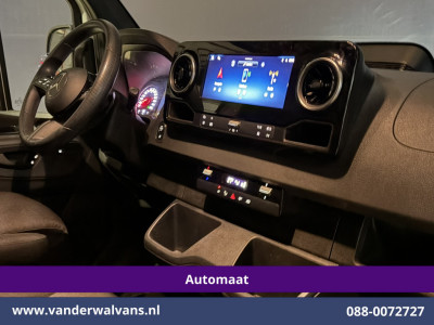 Mercedes-Benz Sprinter 317 CDI 170pk 9G-Tronic Automaat XL MBUX L2H2 Euro6 Airco | Camera | Navigatie | Cruisecontrol | LED Chauffeursstoel, Stoelverwarming, Parkeersensoren, Bijrijdersbank foto 18