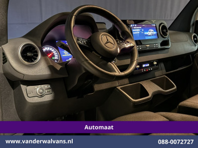 Mercedes-Benz Sprinter 317 CDI 170pk 9G-Tronic Automaat XL MBUX L2H2 Euro6 Airco | Camera | Navigatie | Cruisecontrol | LED Chauffeursstoel, Stoelverwarming, Parkeersensoren, Bijrijdersbank foto 19
