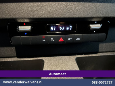 Mercedes-Benz Sprinter 317 CDI 170pk 9G-Tronic Automaat XL MBUX L2H2 Euro6 Airco | Camera | Navigatie | Cruisecontrol | LED Stoelverwarming, Parkeersensoren, Bijrijdersbank foto 8