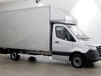 Mercedes-Benz Sprinter 317 CDI 170pk 9G Automaat Bakwagen met laadklep H232cm 04-2024 foto 10