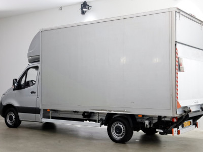 Mercedes-Benz Sprinter 317 CDI 170pk 9G Automaat Bakwagen met laadklep H232cm 04-2024 foto 9