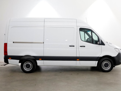 Mercedes-Benz Sprinter 317 CDI 170pk 9G Automaat L2H2 RWD Airco/2x Schuifdeur/Trekhaak 3500kg 05-2022 foto 11