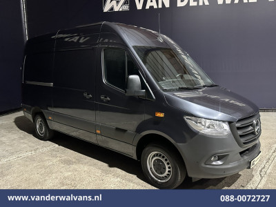 Mercedes-Benz Sprinter 317 CDI 170pk L2H2 Euro6 Airco | 360 graden Camera | Apple Carplay | Cruisecontrol | Stoelverwarming Android Auto, Chauffeursstoel, Parkeersensoren, Bijrijdersbank foto 10